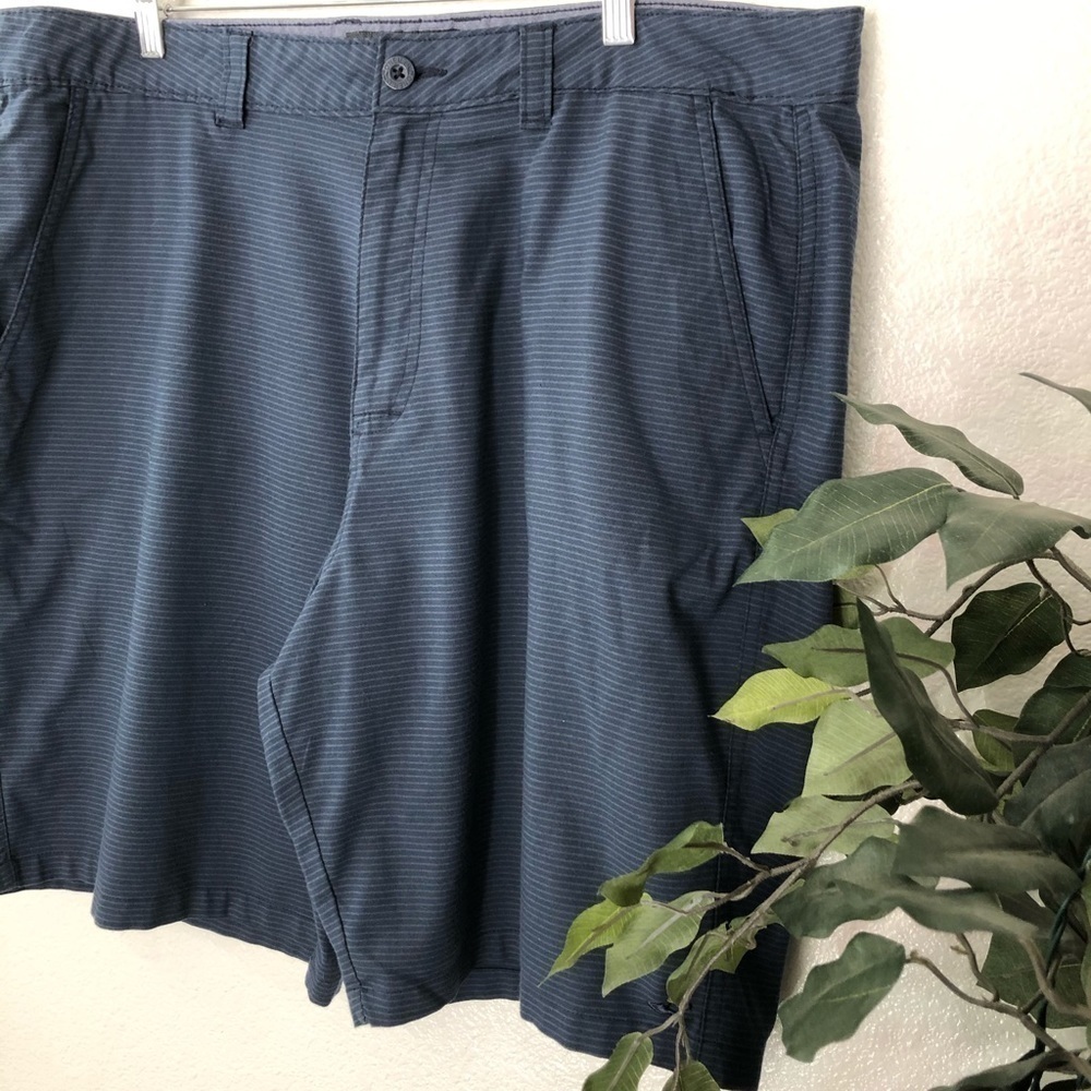 Men’s O’Neill Striped Shorts - Picture 2 of 8